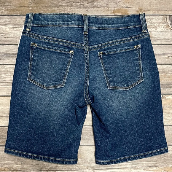 Old Navy Medium Wash Girls Denim Bermuda Shorts NWT 8 Regular Adjustable Waist - Picture 4 of 9